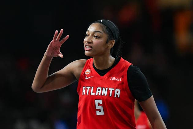 COLLEGE PARK, GA - JULY 13: Atlanta forward Angel Reese (5) reacts during the WNBA, Basketball Damen, USA game between the Los Angeles Sparks and the Atlanta Dream on July 13th, 2026 at Gateway Center Arena in College Park, GA. (Photo by Rich von Biberstein Icon Sportswire) WNBA: JUL 13 Los Angeles Sparks at Atlanta Dream EDITORIAL USE ONLY Icon260713023