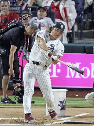 Baseball: MLB, Baseball Herren, USA All-Star Home Run Derby Munetaka Murakami of the Chicago White Sox competes in the MLB All-Star Home Run Derby on July 13, 2026, at Citizens Bank Park in Philadelphia.  A14AA0005623012P