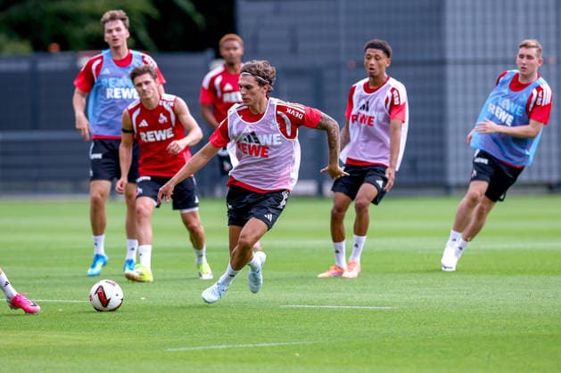 13.07.2026, Fußball, Trainingsauftakt 1.FC Köln, 1. Fußball Bundesliga, Geißbockheim, Saison 2026 2027: Julian Pauli (1FC Koeln) beim ersten Training der neuen Saison 26 27 DFB regulations prohibit any use of photographs as image sequences and or quasi-video. Nordrhein-Westfalen Deutschland *** July 13, 2026, Soccer, 1. FC Köln’s first training session, Bundesliga, Geißbockheim, 2026–2027 season, Julian Pauli, 1. FC Köln at the first training session of the new 2026–2027 season. DFB regulations prohibit any use of photographs as image sequences and or quasi-video. North Rhine-Westphalia, Germany
