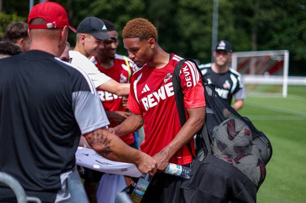 13.07.2026, Fußball, Trainingsauftakt 1.FC Köln, 1. Fußball Bundesliga, Geißbockheim, Saison 2026 2027: Maik Afri Akumu beim ersten Training der neuen Saison 26 27 DFB regulations prohibit any use of photographs as image sequences and or quasi-video. Nordrhein-Westfalen Deutschland *** July 13, 2026, Soccer, 1. FC Köln’s first training session, Bundesliga, Geißbockheim, 2026–2027 season. Maik Afri Akumu at the first training session of the new 2026–2027 season. DFB regulations prohibit any use of photographs as image sequences and or quasi-video. North Rhine-Westphalia, Germany