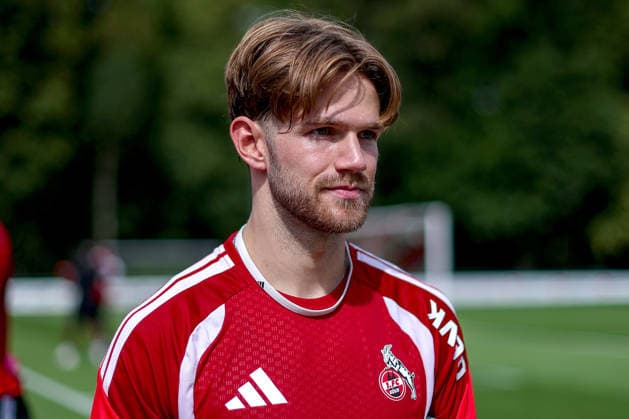 13.07.2026, Fußball, Trainingsauftakt 1.FC Köln, 1. Fußball Bundesliga, Geißbockheim, Saison 2026 2027: Jan Thielmann (1FC Koeln 29) beim ersten Training der neuen Saison 26 27 DFB regulations prohibit any use of photographs as image sequences and or quasi-video. Nordrhein-Westfalen Deutschland *** July 13, 2026, Soccer, 1. FC Köln s first training session, 1 Bundesliga, Geißbockheim, 2026–2027 season, Jan Thielmann, 1. FC Köln, 29, at the first training session of the new 2026–2027 season. DFB regulations prohibit any use of photographs as image sequences and or quasi-video. North Rhine-Westphalia, Germany