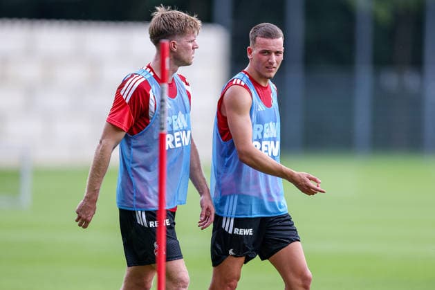 13.07.2026, Fußball, Trainingsauftakt 1.FC Köln, 1. Fußball Bundesliga, Geißbockheim, Saison 2026 2027: Marius Bülter (1FC Koeln 30) neben Said El Mala (1FC Koeln 13) beim ersten Training der neuen Saison 26 27 DFB regulations prohibit any use of photographs as image sequences and or quasi-video. Nordrhein-Westfalen Deutschland *** July 13, 2026, Soccer, 1. FC Köln s First Training Session, Bundesliga, Geißbockheim, 2026–2027 Season: Marius Bülter (1. FC Köln) No. 30 alongside Said El Mala (1. FC Köln) No. 13 at the first training session of the new 2026–2027 season. DFB regulations prohibit any use of photographs as image sequences and or quasi-video. North Rhine-Westphalia, Germany