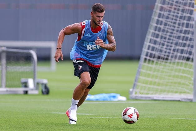 13.07.2026, Fußball, Trainingsauftakt 1.FC Köln, 1. Fußball Bundesliga, Geißbockheim, Saison 2026 2027: Tom Krauß (1FC Koeln 05) beim ersten Training der neuen Saison 26 27 DFB regulations prohibit any use of photographs as image sequences and or quasi-video. Nordrhein-Westfalen Deutschland *** July 13, 2026, Soccer, 1. FC Köln’s first training session, Bundesliga, Geißbockheim, 2026–2027 season. Tom Krauß, 1. FC Köln 05, at the first training session of the new 2026–2027 season. DFB regulations prohibit any use of photographs as image sequences and or quasi-video. North Rhine-Westphalia, Germany