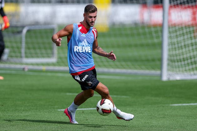 13.07.2026, Fußball, Trainingsauftakt 1.FC Köln, 1. Fußball Bundesliga, Geißbockheim, Saison 2026 2027: Tom Krauß (1FC Koeln 05) beim ersten Training der neuen Saison 26 27 DFB regulations prohibit any use of photographs as image sequences and or quasi-video. Nordrhein-Westfalen Deutschland *** July 13, 2026, Soccer, 1. FC Köln’s first training session, Bundesliga, Geißbockheim, 2026–2027 season. Tom Krauß, 1. FC Köln 05, at the first training session of the new 2026–2027 season. DFB regulations prohibit any use of photographs as image sequences and or quasi-video. North Rhine-Westphalia, Germany