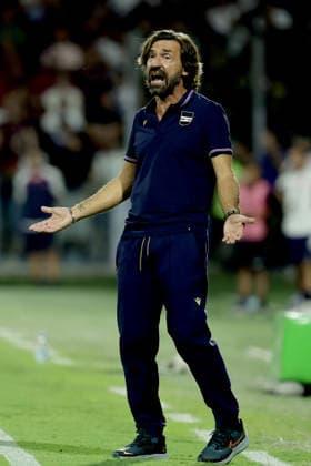 Andrea Pirlo allenatore (UC Sampdoria); durante la partita tra Salernitana e Sampdoria del Campionato italiano di calcio Serie BKT 2024 2025 - Stadio Arechi, Salerno, Italia - 27 Agosto 2024 -  Copyright: xAlessandroxGarofalo LaPressex