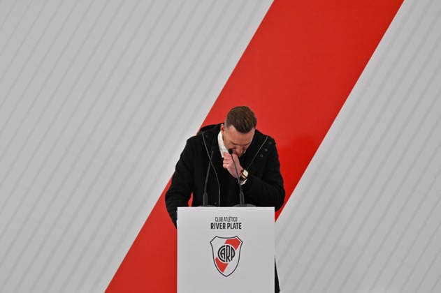 Franco Armani Bids Farewell To River Plate In An Emotional Tribute River Plate goalkeeper Franco Armani delivers a press conference, PK, Pressekonferenz to bid farewell to the club s supporters in Buenos Aires, Argentina, on July 13, 2026. The event is attended by first-team players, head coach Eduardo Coudet, River Plate president Stefano Di Carlo, former players, former club directors, and members of Armani s family, who gather to pay tribute to the veteran goalkeeper as he concludes his successful tenure with the club. Buenos Aires Argentina  Copyright: xJuanxManuelxBaezx originalFilename:baez-escritur260713_npbWZ.jpg