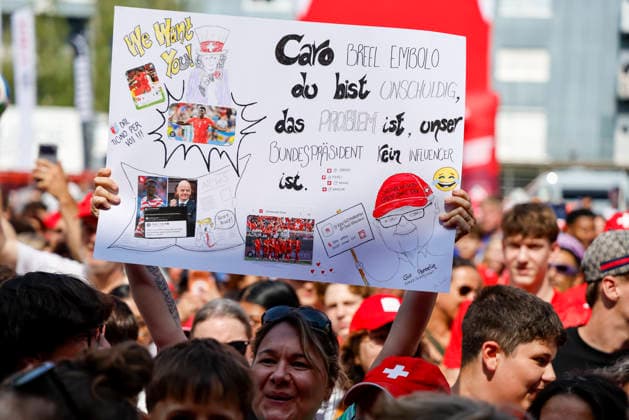 Plakat im Fanbereich , Schweiz, Schweizer Nationalteam Empfang Zürich, WM-Rückkehr der Schweizer Nati, Empfang nach der WM 2026, 2026, 14.07.2026, Turbinenplatz, Zürich, Schweiz Zürich Turbinenplatz Schweiz *** Poster in the fan zone, Switzerland, Swiss National Team Welcome Ceremony in Zurich, World Cup Return of the Swiss National Team, Welcome Ceremony after the 2026 World Cup, 2026, July 14, 2026, Turbinenplatz, Zurich, Switzerland, Zurich, Turbinenplatz, Switzerland Copyright: xGrantxHubbsx