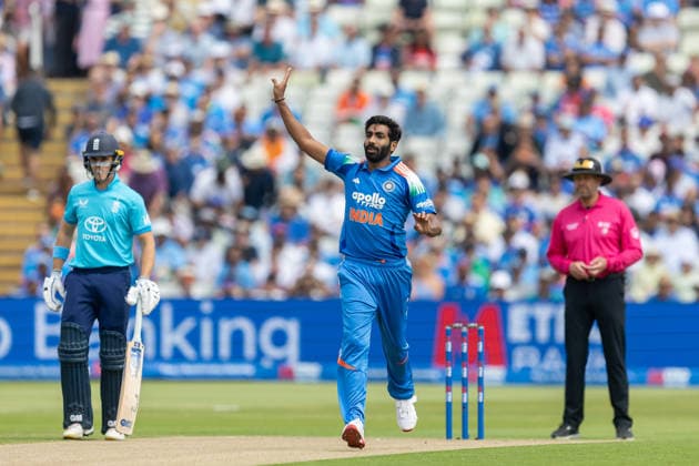 England v India, Metro Bank One Day International India bowler Jasprit Bumrah appeals during the Metro Bank One Day international match, Länderspiel, Nationalmannschaft between England and India at Edgbaston, Birmingham, UK on 14 July 2026. Birmingham Edgbaston West Midlands UK Editorial use only , Copyright: xManjitxNarotrax PSI-24512-0006