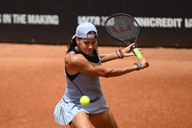 UniCredit IASI OPEN Emiliana Arango of Columbia plays against Tamara Zidansek of Slovenia during the Unicredit Iasi Open game, in Iasi, Romania, on July 14, 2026. Imago Images Alex Nicodim Copyright: xAlexxNicodimx
