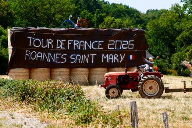 Tour de France 2026 Stage 10 LE LIORAN, FRANCE - JULY 14 : Illustration picture of fans during stage 10 of the 113rd edition of Tour de France an UCI World Tour 2.UWT cycling road race stage for Men Elite of 167 km with start in Aurillac and finish in Le Lioran on July 14, 2026 in Le Lioran, France, 14 07 2026 Le Lioran France  Copyright: xLucaxBettinix