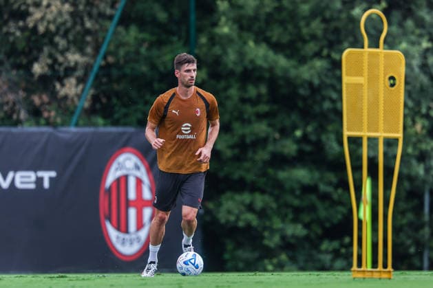 Matteo Gabbia of AC Milan seen in action during Training Session AC Milan 2026 27 at Milanello in Milan, Italy Milan Milanello Milan Italy Copyright: xEPhotopressx SP24-1440-092