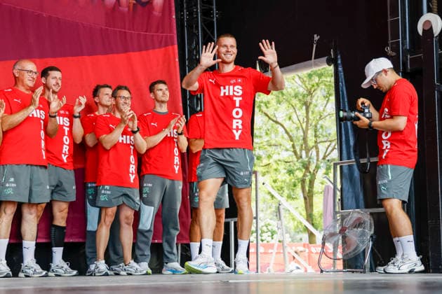 Nico Elvedi , Schweiz, Schweizer Nationalteam Empfang Zürich, WM-Rückkehr der Schweizer Nati, Empfang nach der WM 2026, 2026, 14.07.2026, Turbinenplatz, Zürich, Schweiz Zürich Turbinenplatz Schweiz *** Nico Elvedi, Switzerland, Swiss National Team Welcome Ceremony in Zurich, World Cup Return of the Swiss National Team, Welcome Ceremony after the 2026 World Cup, 2026, July 14, 2026, Turbinenplatz, Zurich, Switzerland, Zurich, Turbinenplatz, Switzerland Copyright: xGrantxHubbsx