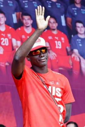 Breel Embolo , Schweiz, Schweizer Nationalteam Empfang Zürich, WM-Rückkehr der Schweizer Nati, Empfang nach der WM 2026, 2026, 14.07.2026, Turbinenplatz, Zürich, Schweiz Zürich Turbinenplatz Schweiz *** Breel Embolo, Switzerland, Swiss National Team Welcome Ceremony in Zurich, World Cup Return of the Swiss National Team, Welcome Ceremony after the 2026 World Cup, 2026, July 14, 2026, Turbinenplatz, Zurich, Switzerland, Zurich, Turbinenplatz, Switzerland Copyright: xGrantxHubbsx