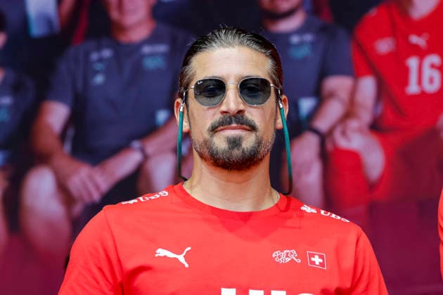 Davide Calla (Assistenztrainer) , Schweiz, Schweizer Nationalteam Empfang Zürich, WM-Rückkehr der Schweizer Nati, Empfang nach der WM 2026, 2026, 14.07.2026, Turbinenplatz, Zürich, Schweiz Zürich Turbinenplatz Schweiz *** Davide Calla, Assistant Coach, Switzerland, Swiss National Team Welcome Ceremony in Zurich, World Cup: Return of the Swiss National Team, Welcome Ceremony after the 2026 World Cup, 2026, July 14, 2026, Turbinenplatz, Zurich, Switzerland; Zurich, Turbinenplatz, Switzerland Copyright: xGrantxHubbsx