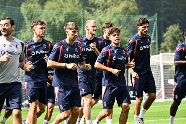 IPA86674478 - TRAINING BOLOGNA IN VALLES PHOTOS SCHICCHI  Copyright: xGiannixSchicchix xGiannixSchicchix 0861593123st