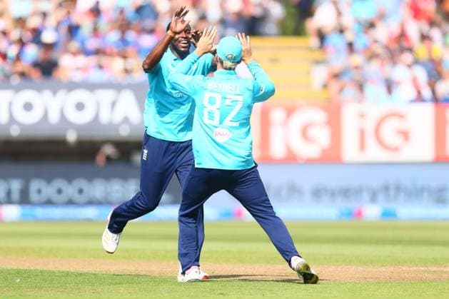 Jofra Archer of England celebrates taking the wicket of Virat Kohli of India England v India, First Metro Bank One Day International, International Cricket, Edgbaston, Birmingham, UK - 14 Jul 2026Birmingham Edgbaston United Kingdom  Copyright: xPaulxCurrie Shutterstockx 16989400ea