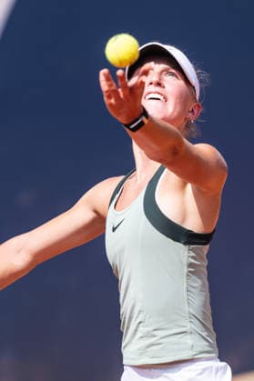 TENNIS - WTA, Tennis Damen Generali Open Ladies Kitzbuehel KITZBUEHEL,AUSTRIA,14.JUL.26 - TENNIS - WTA Tour, Generali Open Ladies Kitzbuehel. Image shows Laura Samson (CZE).  GEPAxpictures xJulioxArellano