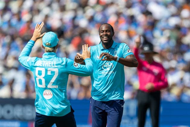 England v India, Metro Bank One Day International WICKET India batter Virat Kohli LBW off bowling of England bowler Jofra Archer and celebrates during the Metro Bank One Day international match, Länderspiel, Nationalmannschaft between England and India at Edgbaston, Birmingham, UK on 14 July 2026. Birmingham Edgbaston West Midlands UK Editorial use only , Copyright: xManjitxNarotrax PSI-24512-0103