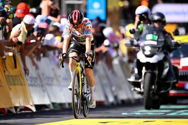 Tour de France 2026 Stage 10 LE LIORAN, FRANCE - JULY 14 : Vingegaard Jonas (DEN) of Team Visma Lease a Bike at the finish line during stage 10 of the 113rd edition of Tour de France an UCI World Tour 2.UWT cycling road race stage for Men Elite of 167 km with start in Aurillac and finish in Le Lioran on July 14, 2026 in Le Lioran, France, 14 07 2026 Le Lioran France  Copyright: xTomasxSiskx