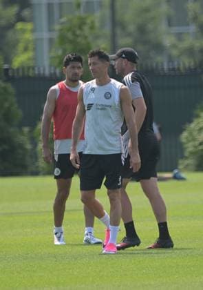 Lewandowski first training with Chicago fire CHICAGO, UNITED STATES - JULY 14: Poland s Robert Lewandowski attends in his first training session with his new club Chicago Fire FC at Endeavor Health Performance Center in Chicago, United States, on July 14, 2026. Jacek Boczarski Anadolu Chicago United States. Editorial use only. Please get in touch for any other usage.  Copyright: x2026xAnadoluxJacekxBoczarskix