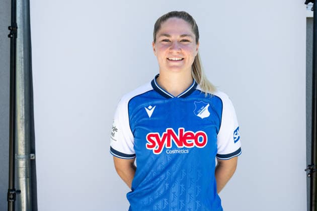 1.BL Frauen, Porträttermin 2026 2027 Nadine Bitzer; TSG 1899 Hoffenheim St. Leon-Rot Förderzentrum St. Leon-Rot Baden-Württemberg Deutschland *** 1st Division Women, Photo Shoot 2026–2027 Nadine Bitzer TSG 1899 Hoffenheim St. Leon Rot St. Leon Rot Development Center Baden-Württemberg Germany Copyright: xNordphotox xMemmlerx