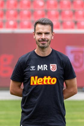SSV Jahn Regensburg ; 3.Liga, Porträttermin 2026 2027, Munier Raychouni (Co-Trainer); SSV Jahn Regensburg; 3.Liga, Porträttermin 2026 2027, DFL REGULATIONS PROHIBIT ANY USE OF PHOTOGRAPHS AS IMAGE SEQUENCES AND OR QUASI-VIDEO. *** SSV Jahn Regensburg, 3rd Division, Photo Shoot 2026–2027, Munier Raychouni, Assistant Coach, SSV Jahn Regensburg, 3rd Division, Photo Shoot 2026–2027, DFL regulations prohibit any use of photographs as image sequences and or quasi-video