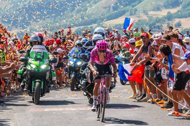 Cyclisme Tour de France 2026 Etape Aurillac Le Lioran PHOTOPQR LA MONTAGNE Richard BRUNEL ; ; 14 07 2026 ; Cyclisme Tour de France 2026 Etape Aurillac Le Lioran Virage Dorien, Carapaz, , le 14 07 2026 Photo Richard Brunel - CYCLING TOUR DE FRANCE 2026 STAGE 10 France  Copyright: xPHOTOPQR LAxMONTAGNE MAXPPPxRichardxBRUNELx 20260714LMT7014 20260714LMT7014