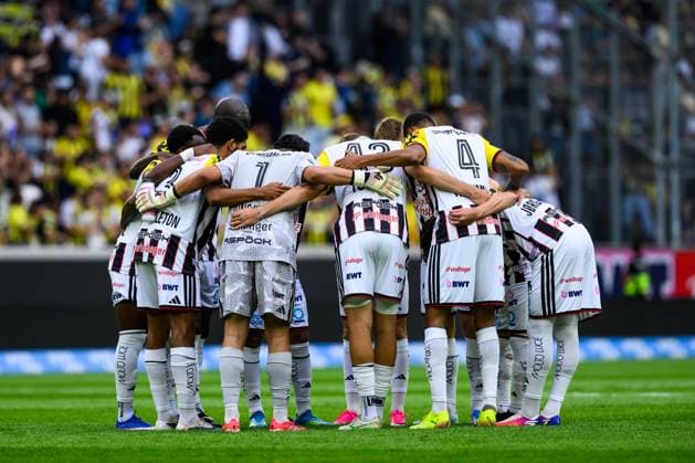 SOCCER - LASK vs Fenerbahce, test match LINZ,AUSTRIA,14.JUL.26 - SOCCER - ADMIRAL Bundesliga, Sueper Lig, Linzer ASK vs Fenerbahce Istanbul, test match. Image shows the team of LASK.  GEPAxpictures xChristianxMoser