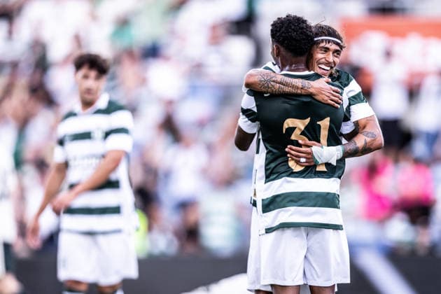 July 14, 2026, Faro, Faro, Portugal: Ricardo Mangas of Sporting CP celebrates scoring his sides third goal of the match during the Pre-Season Firiendly match between Sporting CP and Celtic FC at Estadio do Algarve in Faro on July 14, 2026 Sporting CP X Celtic FC - Pre-Season Friendly Desafios Betano  - ZUMAg283 20260714_zsp_g283_025 Copyright: xJoaoxGregoriox
