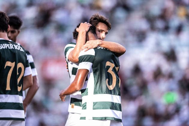 July 14, 2026, Faro, Faro, Portugal: Daniel Braganca of Sporting Clube de Portugal celebrates scoring his sides fourth goal of the match during the Pre-Season Firiendly match between Sporting CP and Celtic FC at Estadio do Algarve in Faro on July 14, 2026 Sporting CP X Celtic FC - Pre-Season Friendly Desafios Betano  - ZUMAg283 20260714_zsp_g283_035 Copyright: xJoaoxGregoriox