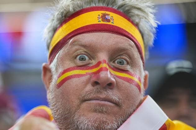 Spain fan excited ahead of kick off France v Spain, 2026 FIFA World Cup, WM, Weltmeisterschaft, Fussball Semi-final, Football, Dallas Stadium, Arlington, Texas, USA - 14 Jul 2026Arlington Dallas Stadium Texas (TX) United States of America  Copyright: xIsmaelxAdnan Shutterstockx 16991340au