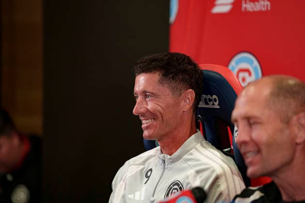 Robert Lewandowski seen during Robert Lewandowski and Chicago Fire press conference, PK, Pressekonferenz (Martin Murillo Ball Raw Images) Loule Estadio Algarve Portugal Copyright: xMartinxMurillox rl2