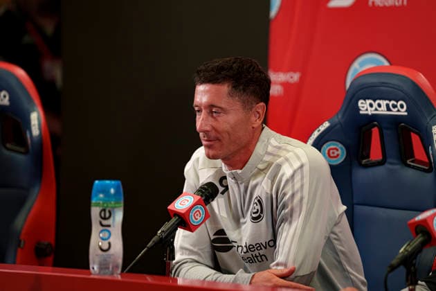 Robert Lewandowski seen during Robert Lewandowski and Chicago Fire press conference, PK, Pressekonferenz (Martin Murillo Ball Raw Images) Loule Estadio Algarve Portugal Copyright: xMartinxMurillox rl6