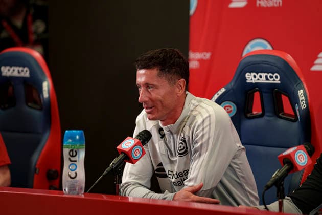 Robert Lewandowski seen during Robert Lewandowski and Chicago Fire press conference, PK, Pressekonferenz (Martin Murillo Ball Raw Images) Loule Estadio Algarve Portugal Copyright: xMartinxMurillox rl10