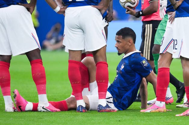 William Saliba of France reacts to an injury during a FIFA Men’s World Cup 2026 semi-final football match between France and Spain at Dallas Stadium, in Arlington on July 14th 2026 (Photo by Alexandra Fechete SPP)  Copyright: xAlexandraxFechete SPPx Sportspressphoto_SPR190722