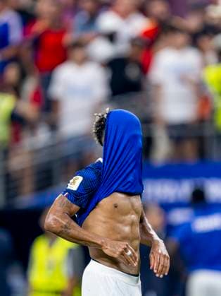 DALLAS - Desire Doue of France is disappointed during the 2026 World Cup match between France and Spain at Dallas Stadium on July 14, 2026, in Dallas, United States. (Photo by Stefan Koops EYE4IMAGES DeFodi Images) - *** DALLAS: Desire Doue of France looks disappointed during the 2026 World Cup match between France and Spain at Dallas Stadium on July 14, 2026, in Dallas, United States. Photo by Stefan Koops, EYE4IMAGES, DeFodi Images