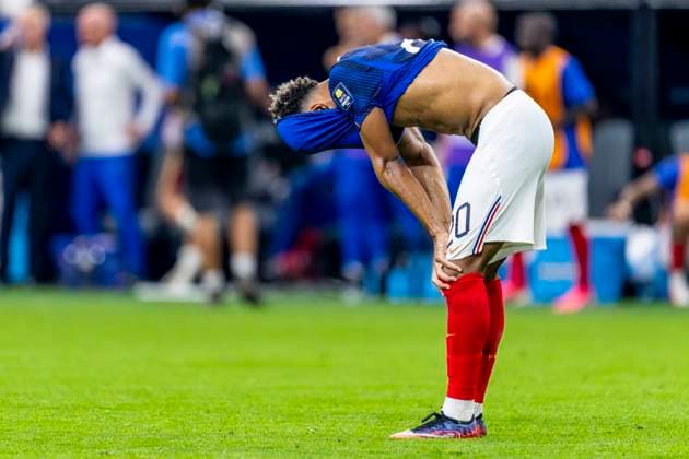 DALLAS - Desire Doue of France is disappointed during the 2026 World Cup match between France and Spain at Dallas Stadium on July 14, 2026, in Dallas, United States. (Photo by Stefan Koops EYE4IMAGES DeFodi Images) - *** DALLAS: Desire Doue of France looks disappointed during the 2026 World Cup match between France and Spain at Dallas Stadium on July 14, 2026, in Dallas, United States. Photo by Stefan Koops, EYE4IMAGES, DeFodi Images