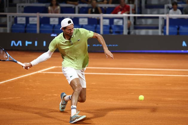 Titouan Droguet v Alexander Blockx: ATP, Tennis Herren Croatia Open Umag Titouan Droguet of France competes during the first round match against Alexander Blockx of Belgium at the ATP Croatia Open Umag at Stadium Goran Ivanisevic on July 14, 2026. in Umag, Croatia.  SreckoxNiketic PIXSELL