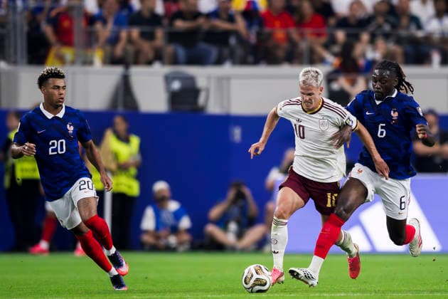 France v Spain - FIFA World Cup, WM, Weltmeisterschaft, Fussball 2026 Dani Olmo (C) of Spain competes for the ball with Manu Kone (R) of France during the FIFA World Cup 2026 semi final football match between France and Spain. Spain won 2-0 over France. Arlington United States Copyright: xNicolòxCampox