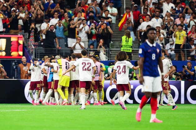 July 14, 2026, Arlington, Tx, United States: Pedro Porro player of Spain celebrates his goal during the FIFA World Cup, WM, Weltmeisterschaft, Fussball semifinal match between France and Spain, at Dallas Stadium, in Texas, United States, on Tuesday, July 14, 2026. Arlington United States - ZUMAv122 20260714_aap_v122_119 Copyright: xWilliamxVolcovx