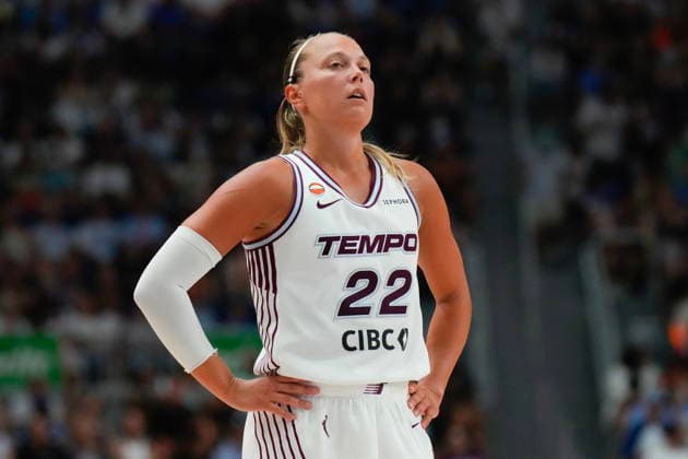 July 14, 2026, Toronto, On, CAN: Toronto Tempo s Julie Allemand reacts during her team s loss to the Washington Mystics in WNBA, Basketball Damen, USA basketball action in Toronto on Tuesday, July 14, 2026. Canada News - July 14, 2026  - ZUMAc35_ 20260714_zaf_c35_151 Copyright: xChrisxYoungx