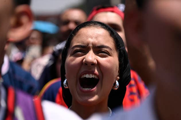 Spain V France FIFA Fan Festival - FIFA World Cup, WM, Weltmeisterschaft, Fussball 2026 A Spain female football fan reacts while watching the FIFA World Cup 2026 semifinals match between Spain and France on a giant screen at the FIFA World Cup Fan Festival on July 14, 2026 in Mexico City, Mexico. Spain defeated France 2-0 to advance to the final. (Photo by Carlos Tischler Eyepix Group) Copyright: xCarlosxTischler xEyepixxGroupx CT_14072026_192918