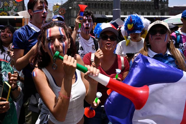 Spain V France FIFA Fan Festival - FIFA World Cup, WM, Weltmeisterschaft, Fussball 2026 France football fans support their national team, Nationalteam while watching the FIFA World Cup 2026 semifinals match between Spain and France on a giant screen at the FIFA World Cup Fan Festival on July 14, 2026 in Mexico City, Mexico. Spain defeated France 2-0 to advance to the final. (Photo by Carlos Tischler Eyepix Group) Copyright: xCarlosxTischler xEyepixxGroupx CT_14072026_192887