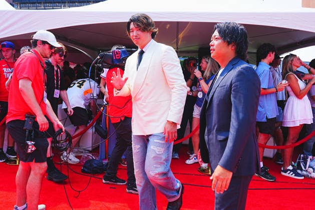 Munetaka Murakami of the Chicago White Sox July.14,2026 - Baseball : The 2026 MLB, Baseball Herren, USA All-Star Red Carpet Show at Independence Mall in Philadelphia, PA (Philadelphia, Pennsylvania, USA)  aflo_338049492 YujixArakawax