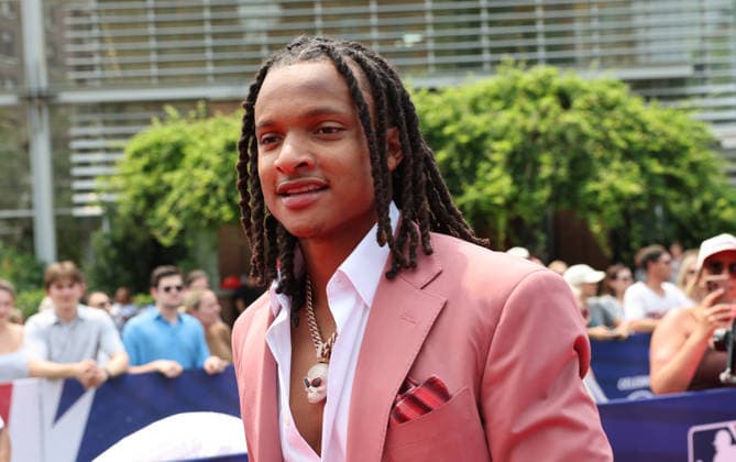 CJ Abrams 5 of the Washington Nationals arrives on the red carpet at the 2026 MLB, Baseball Herren, USA All Star Red Carpet Show in Philadelphia, Pennsylvania, on Tuesday, July 14, 2026.  PHI202607143041 LAURENCExKESTERSON