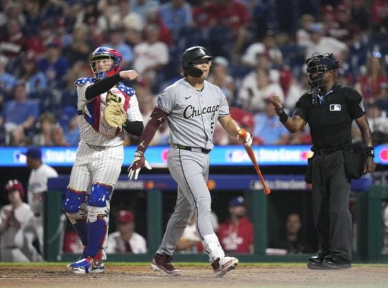 Baseball: MLB, Baseball Herren, USA All-Star Game The American League s Munetaka Murakami of the Chicago White Sox reacts after striking out swinging during the ninth inning of the Major League Baseball All-Star Game against the National League at Citizens Bank Park in Philadelphia on July 14, 2026.  A14AA0005623171P
