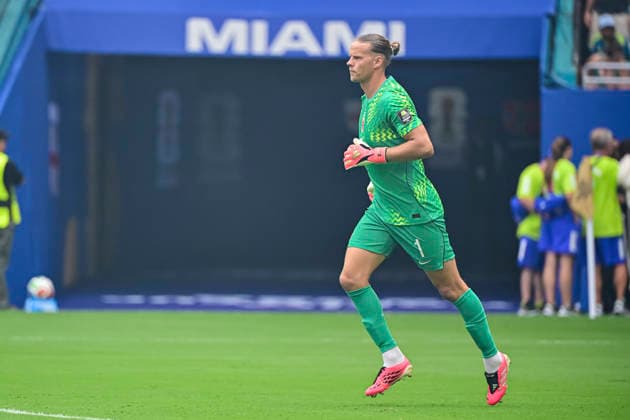 Norway v England: Quarter Final - FIFA World Cup, WM, Weltmeisterschaft, Fussball 2026 Miami, Florida - July 11: Goalkeeper Orjan Nyland of Norway looks on prior to the FIFA World Cup 2026 Quarter Final match between Norway and England at Miami Stadium on July 11, 2026 in Miami, United States Miami Gardens Miami Stadium Florida United States Copyright: xLatinxSportxImagesx