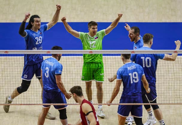 Men s Volleyball Nations League - Belgrade 2026 Players of Slovenia reacts during the MenÕs Volleyball Nations League Pool 7 match between Germany and Slovenia at Belgrade Arena on July 15, 2026 in Belgrade, Serbia. Belgrade Serbia Copyright: xSrdjanxStevanovicx x