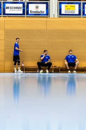 15.07.2026, GER, Handball, Maenner, Saison 26 27, Opel 1.Handballbundesligal, ThSV Eisenach Trainingsauftakt Jannis Schneibel (ThSV Eisenach,66), Elias Scholte (ThSV Eisenach, 4), Bastian Freitag (ThSV Eisenach, 20), 99817 Eisenach Werner-Assmann-Halle Am Sportp Thueringen Deutschland *** July 15, 2026, GER, Handball, Men, 2026–2027 Season, Opel 1 Handball Bundesliga, ThSV Eisenach Training Kickoff: Jannis Schneibel (ThSV Eisenach, 66), Elias Scholte (ThSV Eisenach, 4), Bastian Freitag (ThSV Eisenach, 20), 99817 Eisenach, Werner Assmann Hall, Am Sportpark, Thuringia, Germany