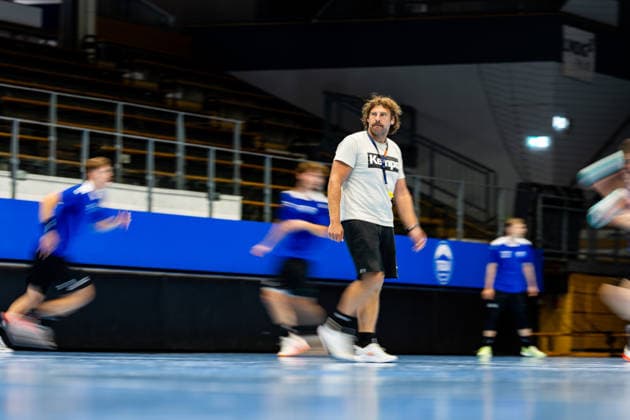 15.07.2026, GER, Handball, Maenner, Saison 26 27, Opel 1.Handballbundesligal, ThSV Eisenach Trainingsauftakt Sebastian Hinze (ThSV Eisenach,Trainer) 99817 Eisenach Werner-Assmann-Halle Am Sportp Thueringen Deutschland *** July 15, 2026, GER, Handball, Men, 2026–2027 Season, Opel 1 Handball Bundesliga, ThSV Eisenach Training Kickoff: Sebastian Hinze, ThSV Eisenach Coach, 99817 Eisenach, Werner Assmann, Am Sportp Hall, Thuringia, Germany